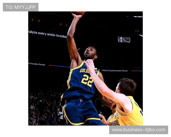 浓眉受伤缺席比赛湖人无力回天惨败给勇士，季后赛前景堪忧